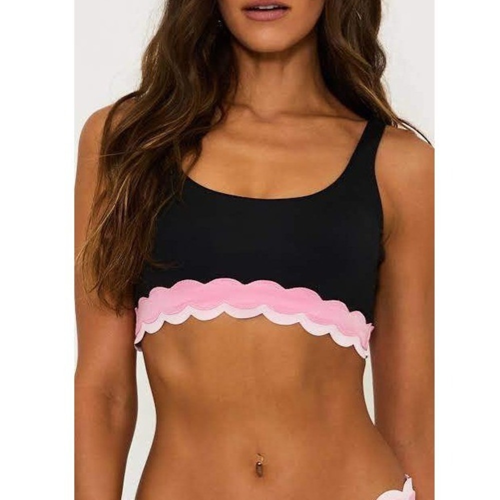 Beach Riot Marin Scallop Bikini Top Women's XS Black Pink Scalloped Hem NWT